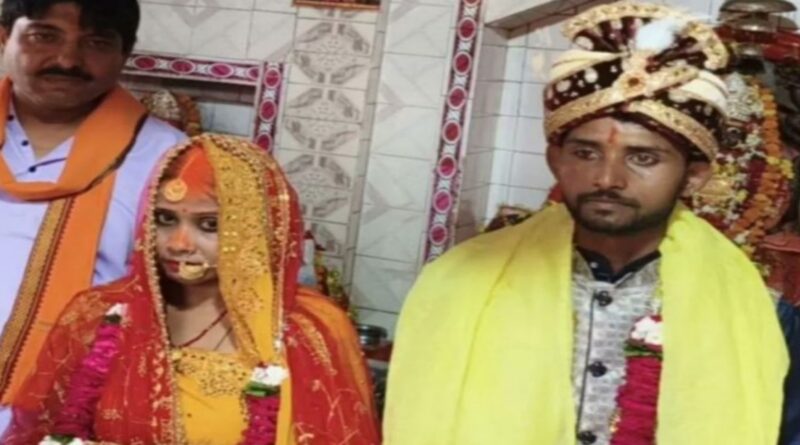 मुस्लिम युवती ने अपनाया हिंदू धर्म,4 साल पुराने प्रेमी से हिन्दू रीतिरिवाज से किया शादी