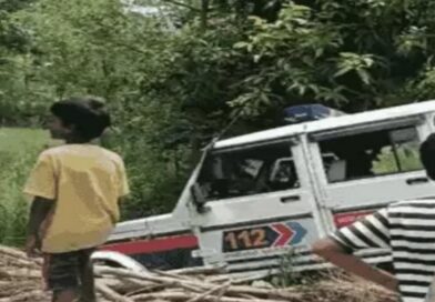 डायल 112 की गाड़ी ने दो छात्राओं को रौंदा:एक की मौत, दूसरी की हालत गंभीर;आरोप नशे में था जीप का ड्राइवर