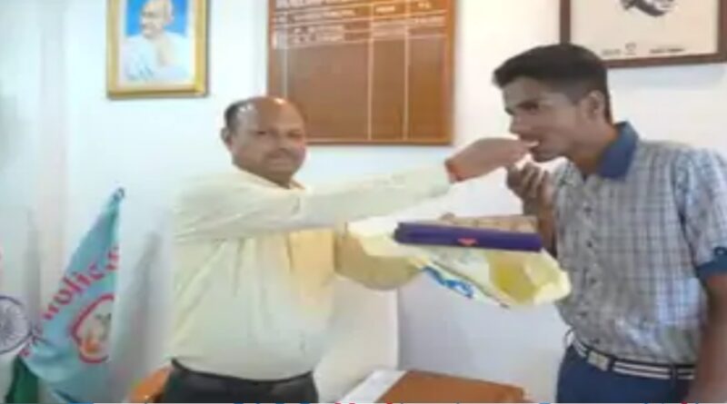 बेगूसराय जिले का सूरज नीट में सेकेंड स्टेट टॉपर बना