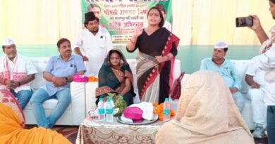 समस्तीपुर:महिला आयोग के अध्यक्ष काे किया गया सम्मानित