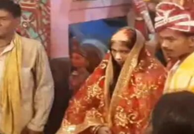 प्रेमिका से मिलने पहुंचे प्रेमी को ग्रामीणों ने पकड़ा: मंदिर में दोनों की शादी कराई