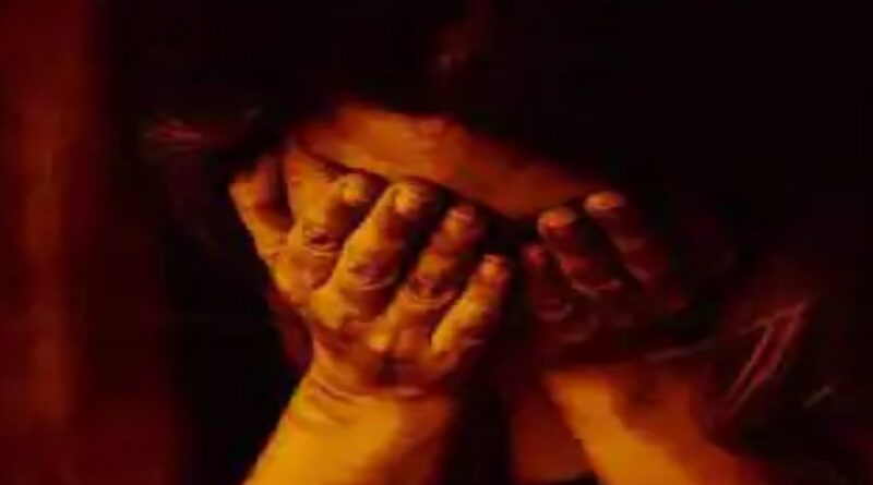 नाबालिग प्रेमिका को अगवा कर सर्जरी से कराई डिलिवरी, बेचने का प्रयास