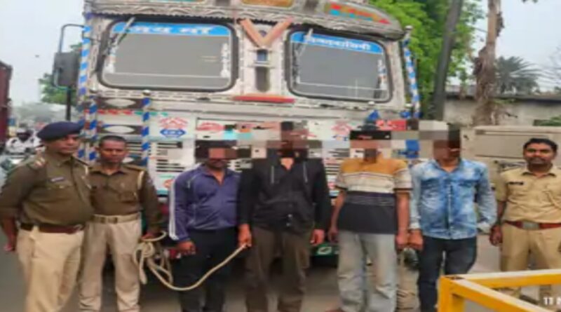 मुजफ्फरपुर में 736 लीटर विदेशी शराब जब्त:4 तस्कर गिरफ्तार