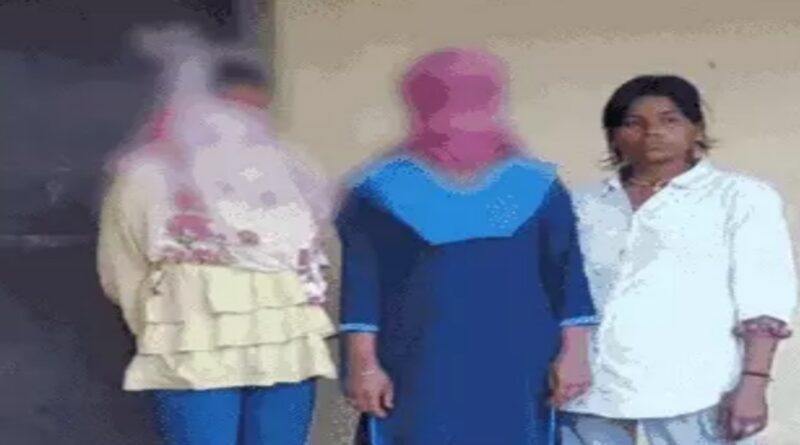 “2 छात्रा को नेपाल बेचने जा रही थी आर्केस्ट्रा संचालिका:बरामद