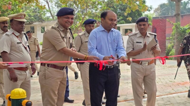 समस्तीपुर जेल में दरबार का आयोजन, डीएम हुए शामिल:चापाकल खराब हो गया है, लगवा दीजिए