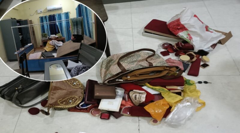 दलसिंहसराय:सोयरा में चोरों ने रिटायर्ड प्रोफेसर के बंद घर में किया चोरी,लाखों के जेवर चोरी कर हुआ फरार