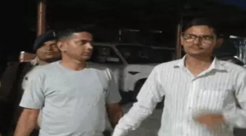 पटना- कदमकुआं के SI 7 हजार रिश्वत लेते गिरफ्तार, जुआ में लेन देन का आरोप 