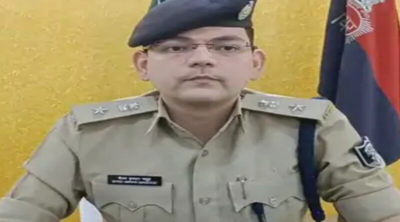मुंगेर में 2 पुलिसकर्मी सस्पेंड:अवैध वसूली करने का आरोप लगा था