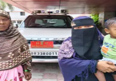 अबू धाबी के जेल में 8 महीने से बंद पति:रिहाई के लिए पत्नी डीएम के जनता दरबार पहुंची