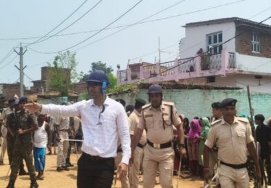 महायज्ञ को लेकर निकले कलश यात्रा को एक पक्ष द्वारा बास बल्ला लगा रोका:हुआ विवाद