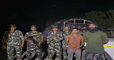 दो पिकअप वैन से 44 क्विंटल चाइनीज सेब बरामद, चालक गिरफ्तार