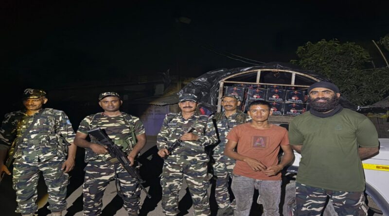 दो पिकअप वैन से 44 क्विंटल चाइनीज सेब बरामद, चालक गिरफ्तार