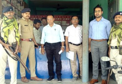 बिना लाइसेंस चल रही तीन दवा दुकानों पर छापेमारी, दवाएं जब्त