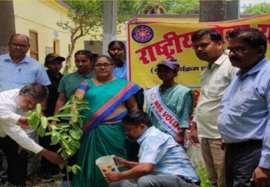 आर.बी.कालेज,दलसिंहसराय में पौधारोपण कार्यक्रम आयोजित 