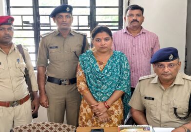 समस्तीपुर स्टेशन पर चोरी के मोबाइल के साथ महिला धराई, 6 बार जा चुकी है जेल, 7 वीं बार जाएगी अब 