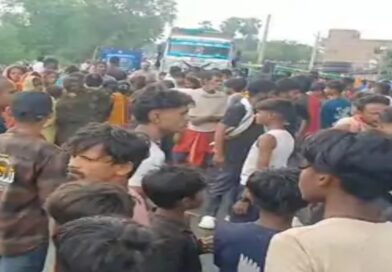 NH 28 सड़क हादसे में महिला की मौत:गंगा स्नान कर लौटते समय अज्ञात वाहन ने ऑटो को मारी टक्कर