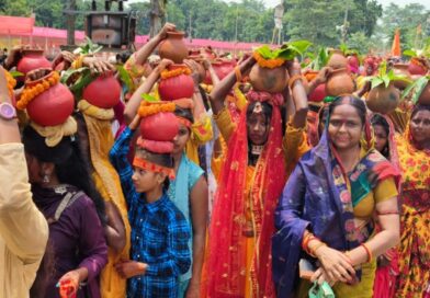 समस्तीपुर:निकली भव्य कलश शोभायात्रा, 2100 कन्याओं ने लिया भाग