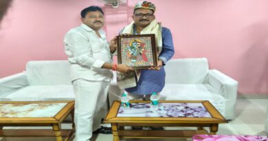 समस्तीपुर:मंत्री ने कार्यकर्ताओं से किया संवाद,राशन कम देने, नल जल का किया शिकायत 
