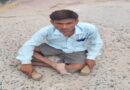 दो साल से कार्यालयों का चक्कर काट रहा दिव्यांग,नहीं मिली साईकिल 