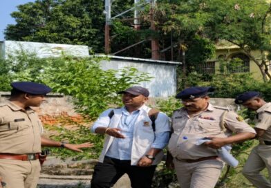 डीएमसीएच परिसर में बीएससी नर्सिंग छात्र का हाई वोल्टेज ड्रामा, मोबाइल टावर पर चढ़कर किया प्रदर्शन