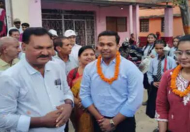 BPSC में शिवाजीनगर के दो छात्रों को मिली सफलता:किया गया सम्मानित
