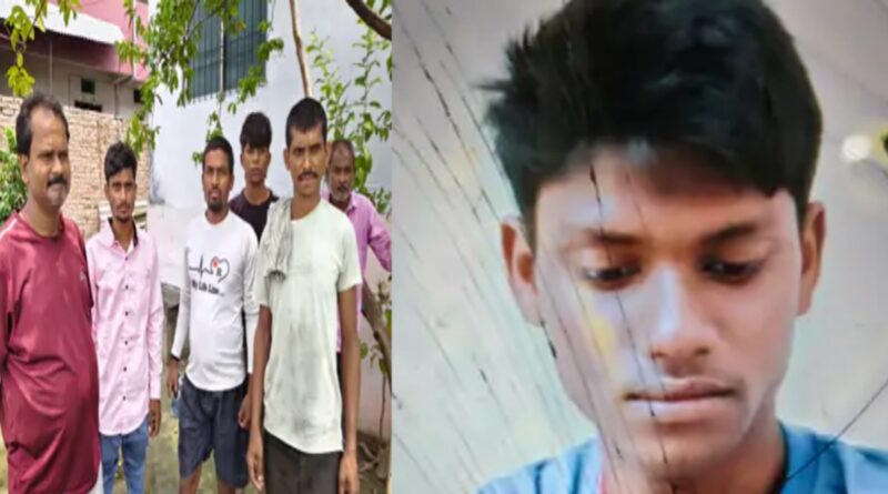 पेड़ से 20 फीट ऊपर लटका मिला युवक का शव:शौच करने गए ग्रामीणों ने लाश देखी, नशे का आदी था