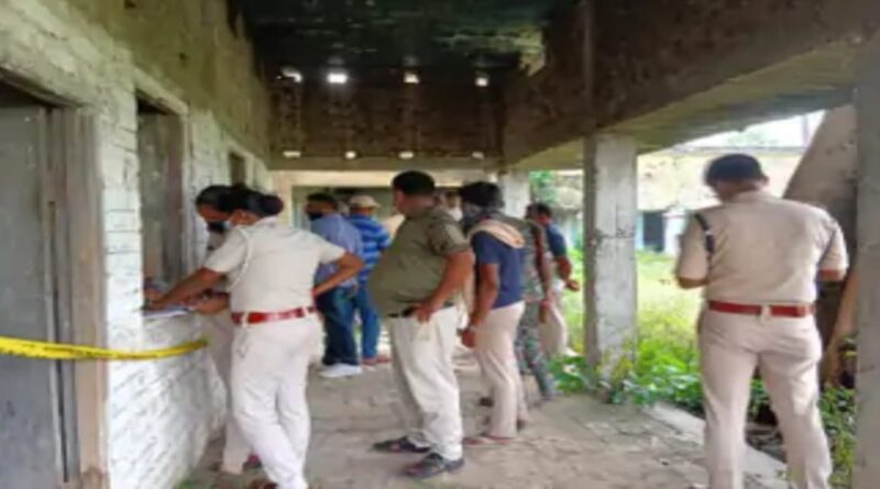 समस्तीपुर कॉलेज के पुराने हॉस्टल में मिली ला”श:केमिकल से चेहरा जलाने का शक..
