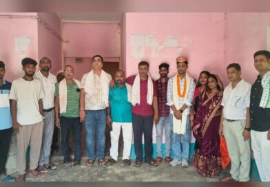समस्तीपुर:नीट यूजी में सफलता पर छात्र सुमित शर्मा का हुआ सम्मान