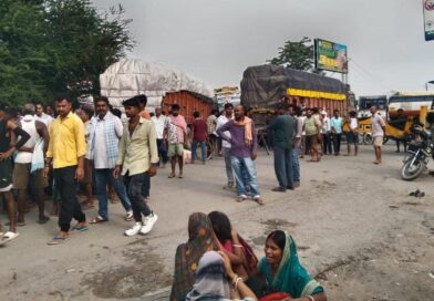 दलसिंहसराय:गंगा नहाने स्कूटी से जा रहे कांटी अंचल अमीन की सड़क दुर्घटना में मौत, मां की स्थिति नाजुक