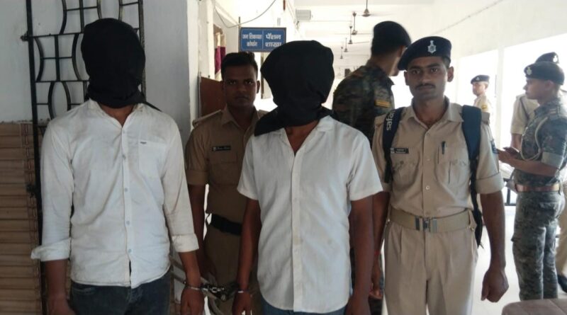 समस्तीपुर में प्रॉपर्टी डीलर की हत्या करने वाले 2 गिरफ्तार:फोरलेन पर मारी थी गोली,हथियार-नगद बरामद