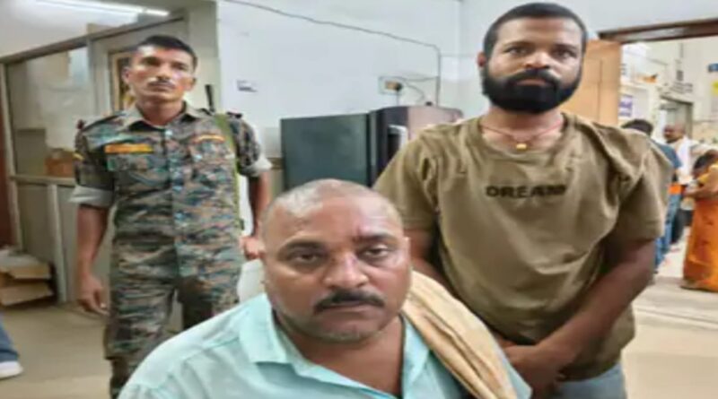 उधारी मांगने पर मछली काबोरारी और भतीजे को पीटा:डेढ़ लाख रुपए का मामला 