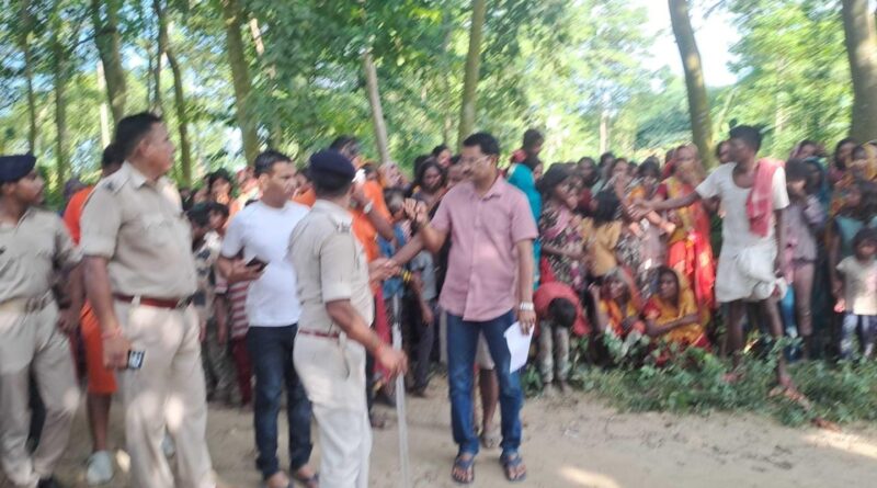 चौकीदार के भतीजा की चाकू से गोदकर हत्या,परिजनों में कोहराम 