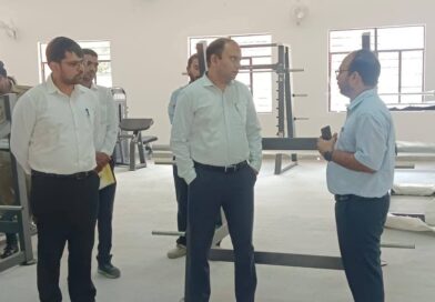 DM रोशन कुशवाहा ने नवनिर्मित खेल भवन का किया निरीक्षण, शीघ्र संचालन होगा 
