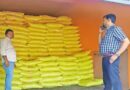 कालाबाजारी:गांवों में मनमाने दाम पर खाद बेच रहे दुकानदार, किसान परेशान 