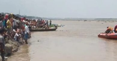 गंगा घाट पर स्नान के दौरान तीन किशोर डूबे, एक का शव मिला, दो लापता   