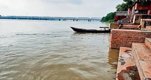 हाजीपुर में गंगा के जलस्तर में बढ़ोतरी से दियारा में बढ़ा बाढ़ का खतरा, अलर्ट