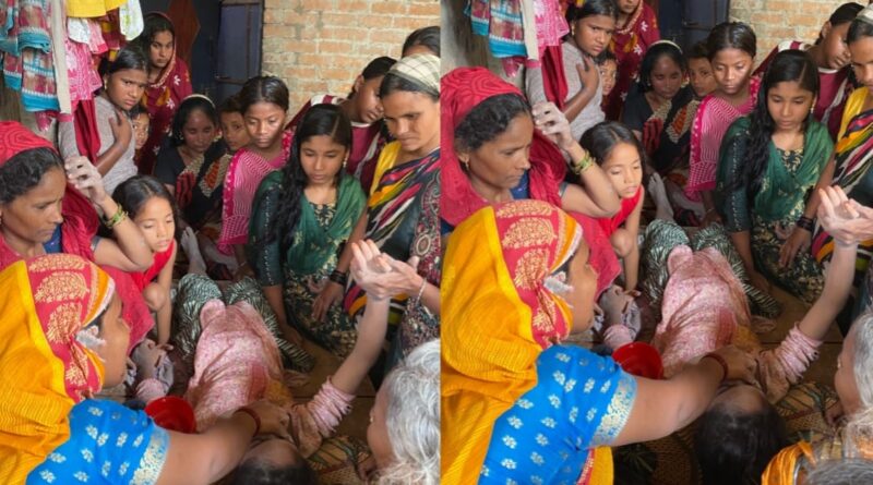 चापाकल पर पानी भरते समय गिरा तार, किशोरी समेत तीन लोग करंट से झुलसे