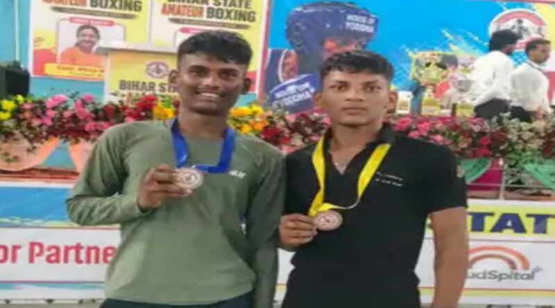 विभूतिपुर के दो खिलाड़ियों ने स्टेट बॉक्सिंग में जीते पदक:रजनीश ने रजत,विकेश ने कांस्य जीता 