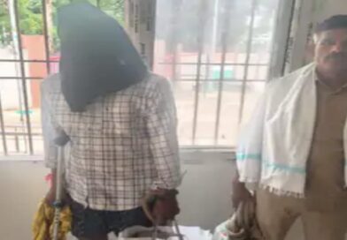 विद्यापतिनगर में शराब के साथ धंधेबाज गिरफ्तार:22 लीटर देसी और 51 बोतल विदेशी शराब जब्त
