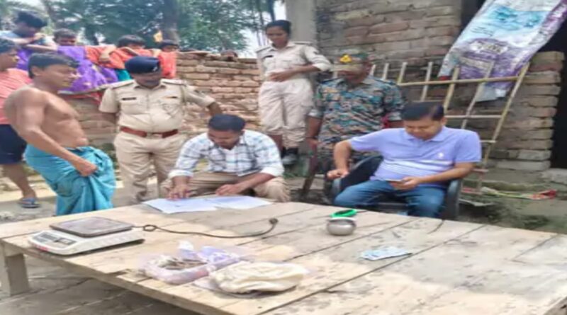 Samastipur:घर से देसी पिस्टल के साथ पांच गोली और गांजा बरामद