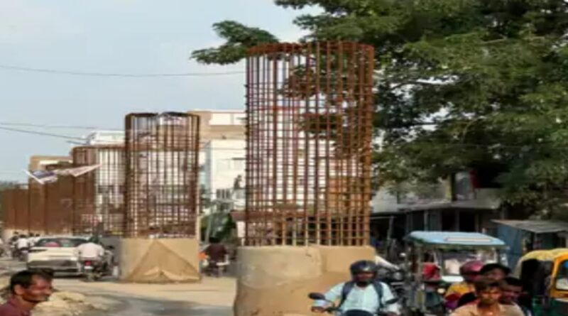 समस्तीपुर भोला टॉकीज आरओबी निर्माण की धीमी रफ्तार,लोगों के लिए परेशानी का सबब