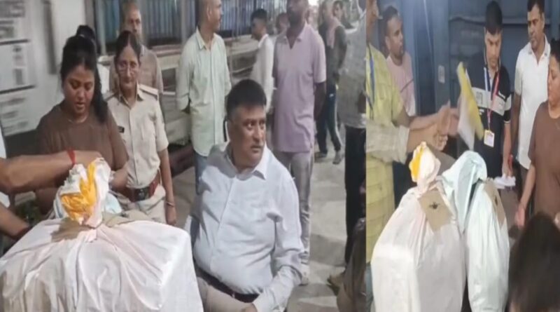 समस्तीपुर के बाद गया में एक्शन,तेजस राजधानी के AC-2 से 15 किलो गांजा के साथ युवती गिरफ्तार