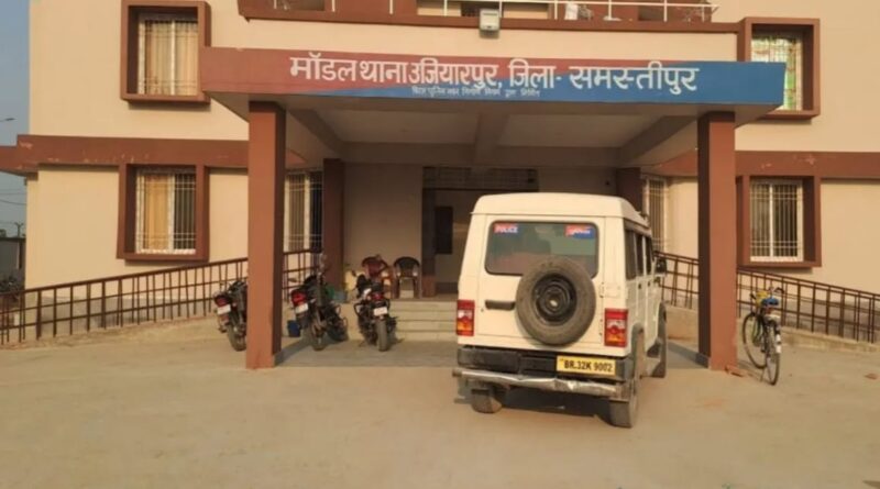 उजियारपुर में सड़क हादसे में बुजुर्ग की मौत:तेज रफ्तार पिकअप ने मारी टक्कर