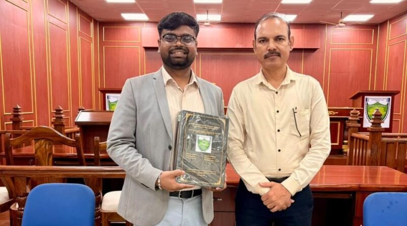 एनयूएसआरएल के शोधार्थी दलसिंहसराय निवासी सौरभ को पीएच.डी. की उपाधि मिली,दिया बधाई
