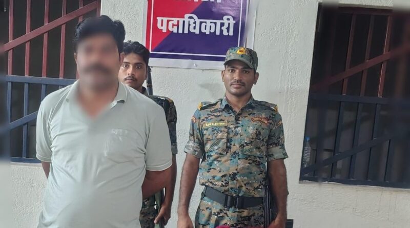 लाइसेंसी राइफल चोरी:जन सुराज के पूर्व जिलाध्यक्ष राज कपूर सिंह गिरफ्तार