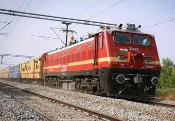 मैहर स्टेशन पर 10 जोड़ी ट्रेनों को अस्थायी ठहराव: नवरात्रि मेले तक रुकेंगी ट्रेनें