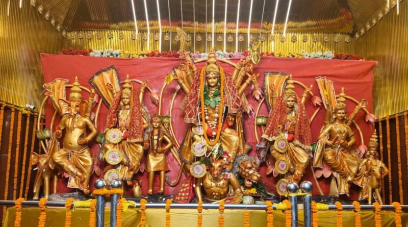 दलसिंहसराय:धूमधाम से मनाया जा रहा नवरात्रि,पूजा पंडालों में माता के भक्तों की उमड़ी भीड़