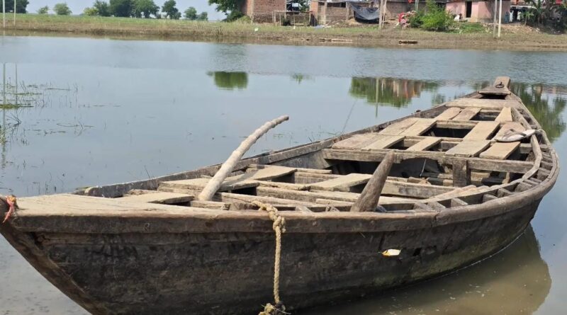 वैशाली में 13 बच्चों की मौत के मामले में जांच रिपोर्ट आई,अब नाविक और मालिक पर कार्रवाई