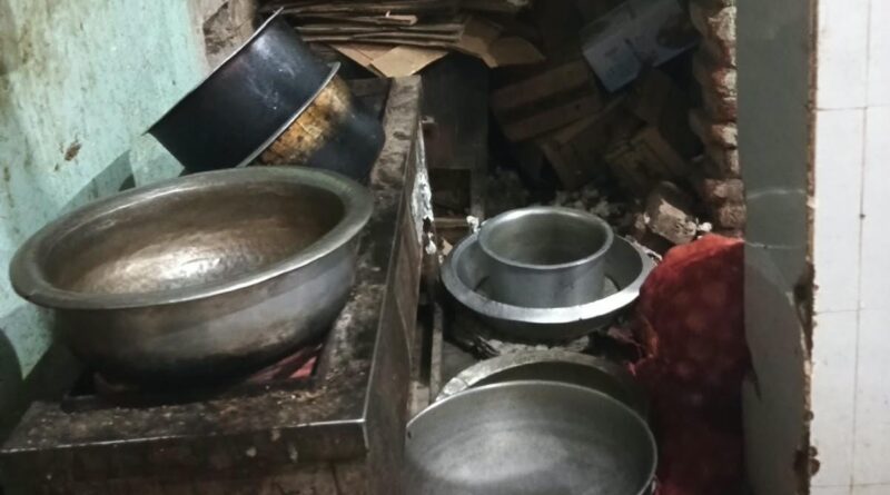 पटना-मुजफ्फरपुर में खाद्य विभाग का बड़ा एक्शन, बिरयानी होटलों में मिली एक्सपायरी और बासी सामग्री, हुई करवाई 